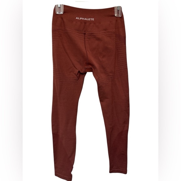 Alphalete mauve Ozone Leggings - Picture 2 of 6